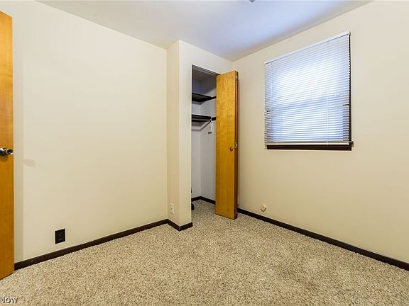 4th image of 5537 Linn Dr