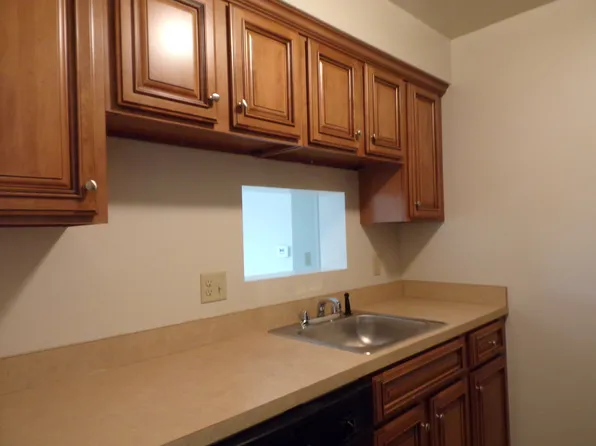 671 Broad St #7, East Weymouth, MA 02189