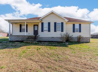 129 Buck Ln, Lafayette, TN 37083