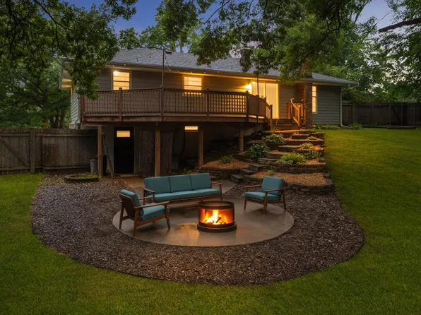 3929 Williston Rd, Minnetonka, MN 55345