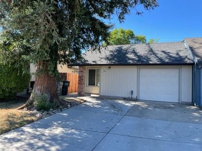 107 Pulsar Cir, Sacramento, CA, 95822