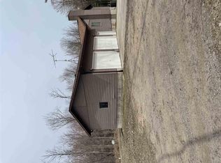 3170 N Eleven Mile Rd, Pinconning, MI 48650