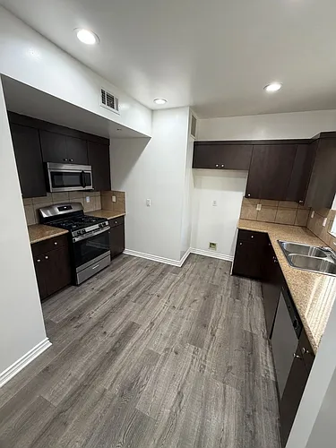 Floor plan 312