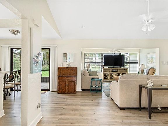 5th image of 380 Blue Springs Ct #137