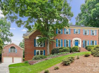 6721 Southby Ct, Charlotte, NC 28270