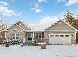 213 Lakeside Dr, Riverview, NB E1B 4K7