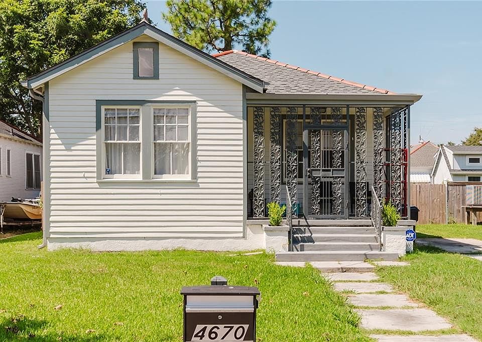 1st image of 4670 Marigny St