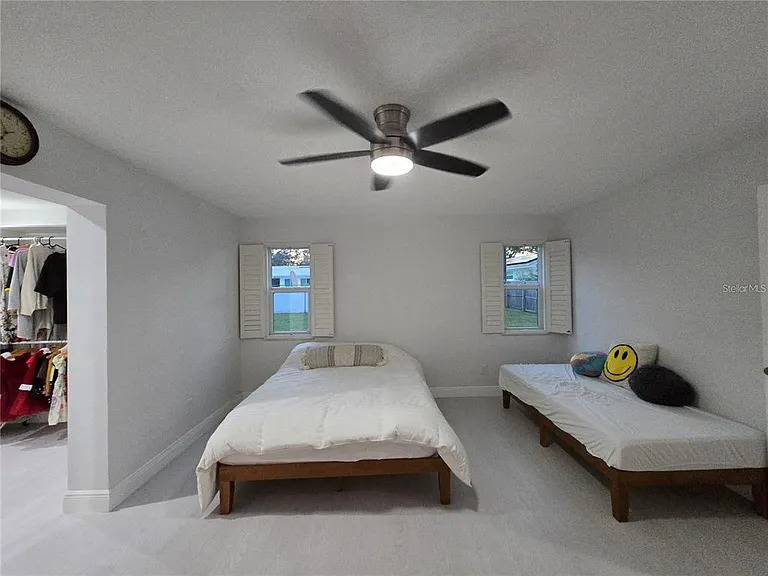 1028 Chinaberry Rd — Photo 24