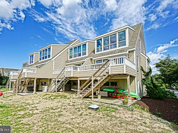 4th image of 53 Cape Henlopen Dr APT 37