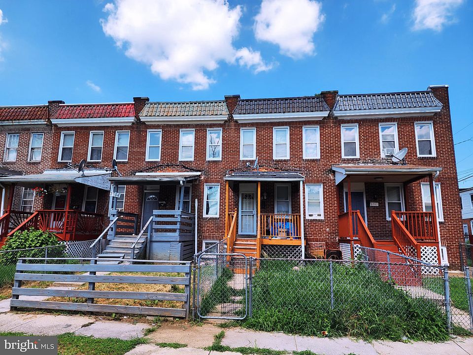 2nd image of 3702 Arcadia Ave