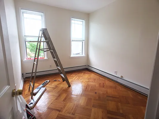 Rented by BuySell Real Estate Inc | media 56