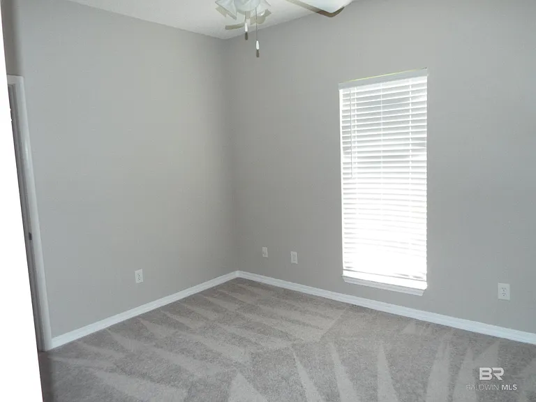 33064 Stables Dr #B — Photo 9