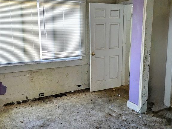 4th image of 1301 Lincoln Way NW