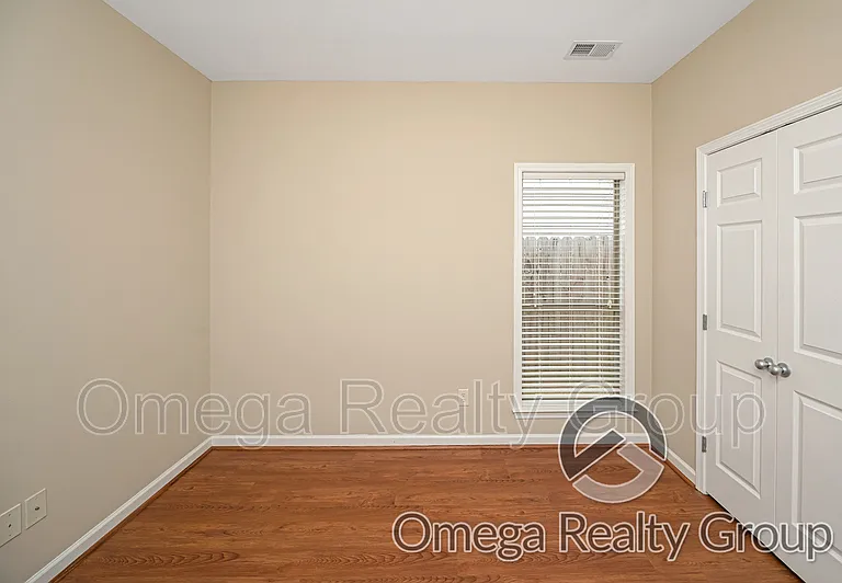 2161 Parsons Dr — Photo 32