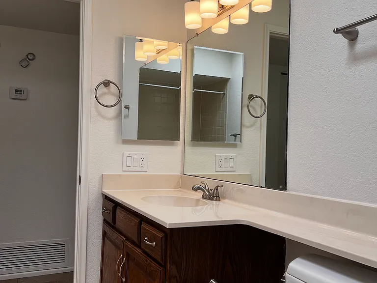 4649 N Mountain Quail Rd — Photo 14