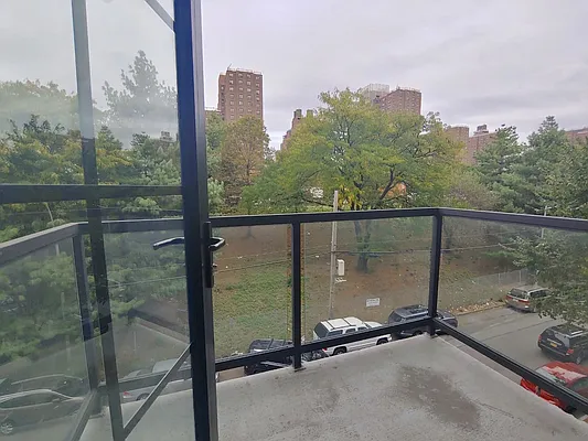 Rented by Carnegie Management Inc | media 21