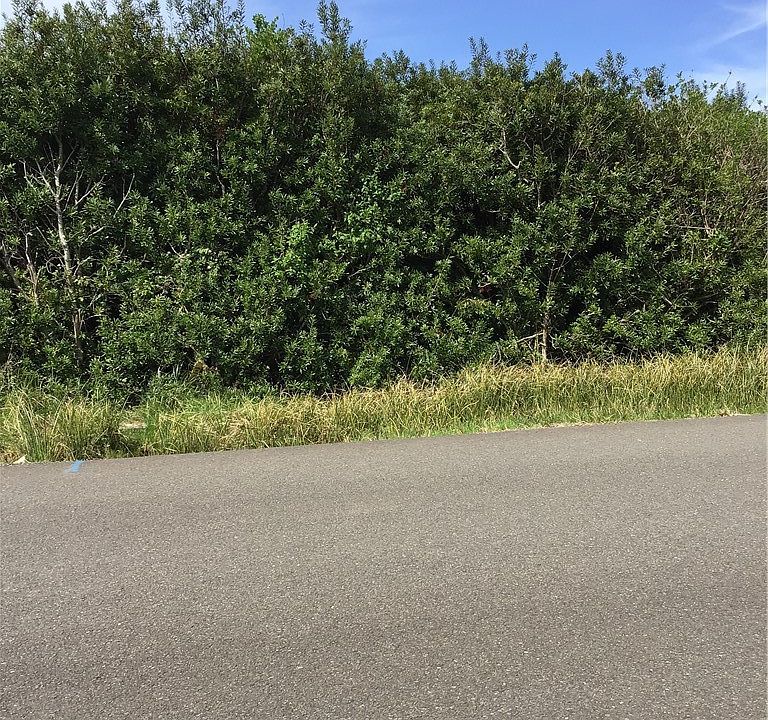 2nd image of 549 Sand Dune Ave SW