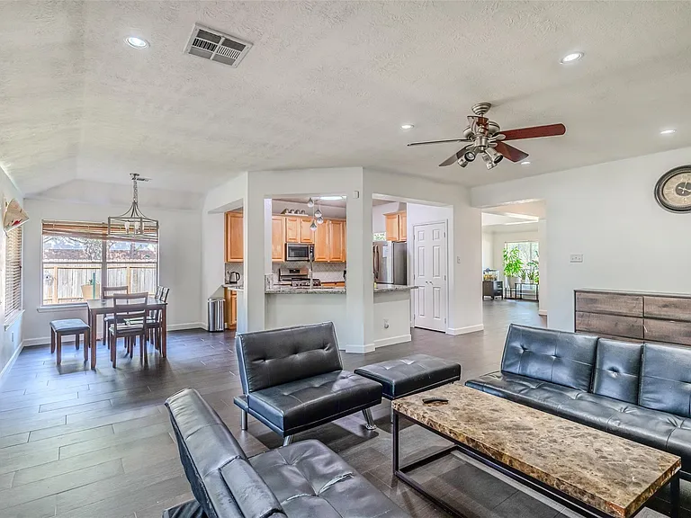 19402 Bear Meadow Ln — Photo 13