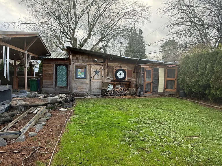 3235 NE 89th Ave — Photo 4