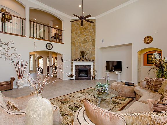 5th image of 4202 Windy Orchard Dr
