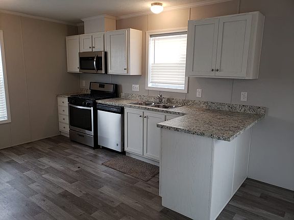 2nd image of 38000 Le Chateau Blvd #3