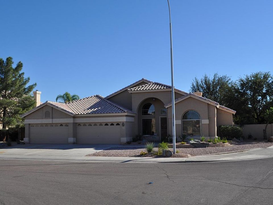 1st image of 6483 W Victoria Ln