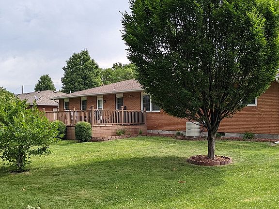 5th image of 1504 Hickory Dr