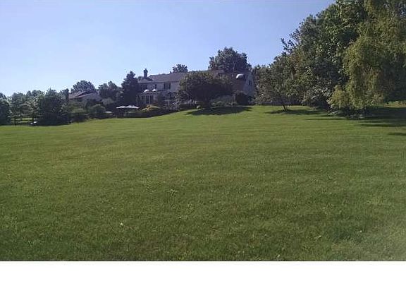 4th image of 173 Anselm Dr