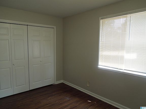 4th image of 3013 Highland Dr