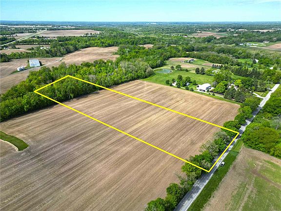 3rd image of TRACT 2 Hedges Rd
