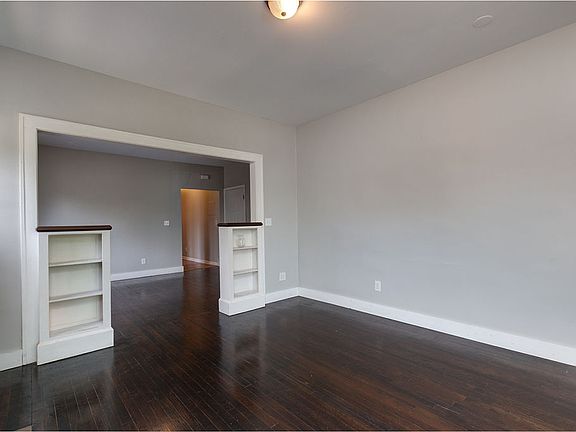 5th image of 17201 Grovewood Ave APT 2