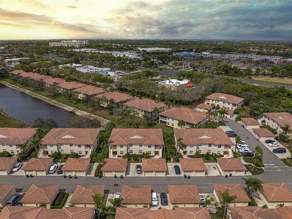 1st image of 4433 CORSO VENETIA BOULEVARD #B18