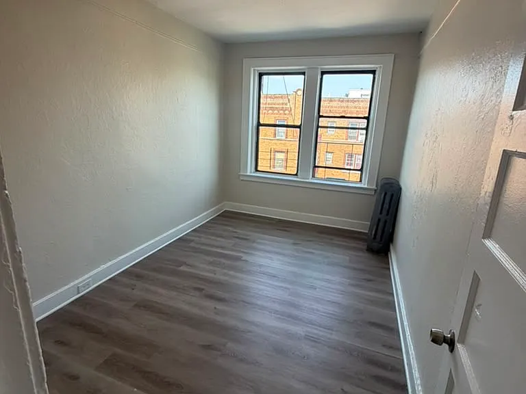 329 Park Ave #11 — Photo 8