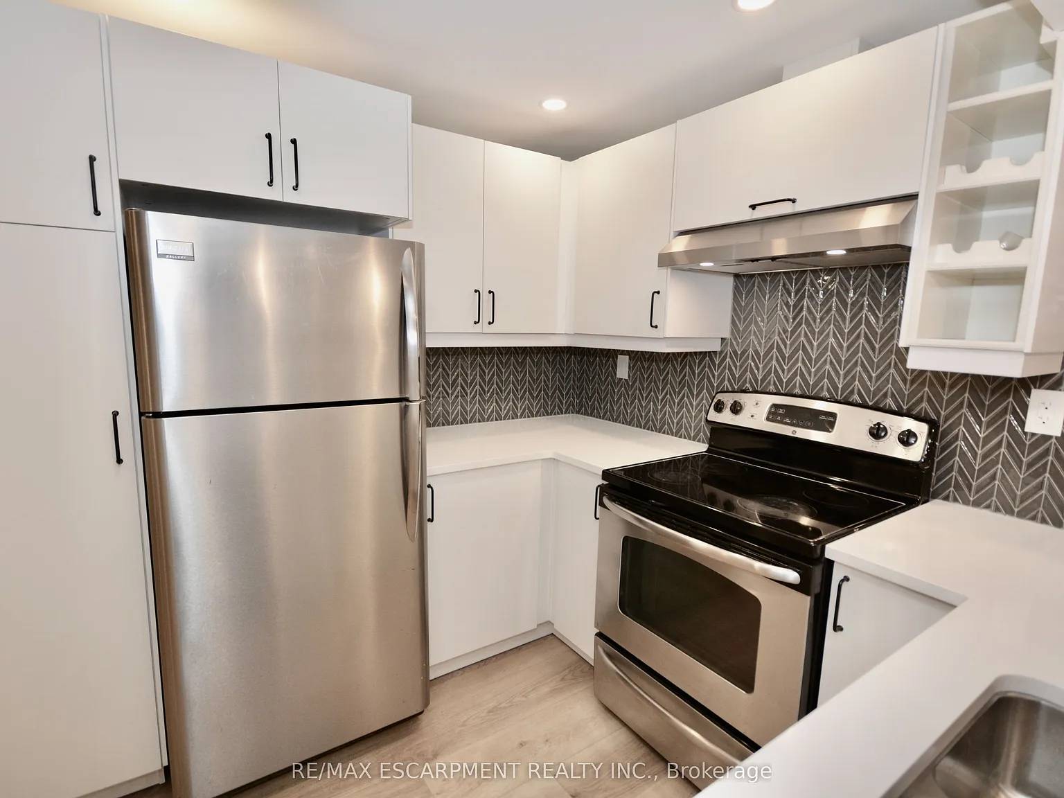 2 bed, $1,775 — Photo 4