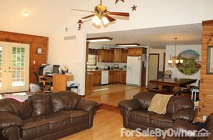 17x15 Sunk Living Area