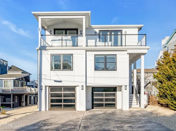 3 Middlesex Avenue, Harvey Cedars, NJ 08008