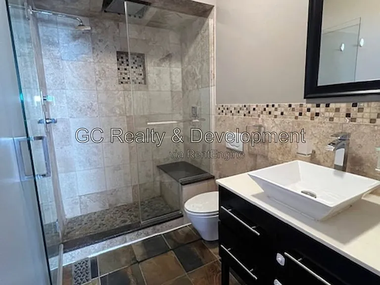 159 Shorewood Dr — Photo 20