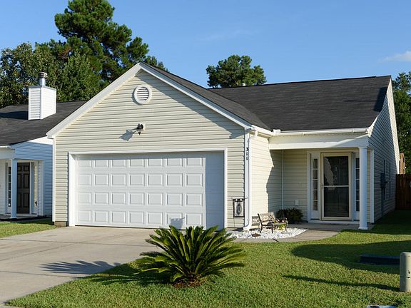 2nd image of 311 Salkahatchie St