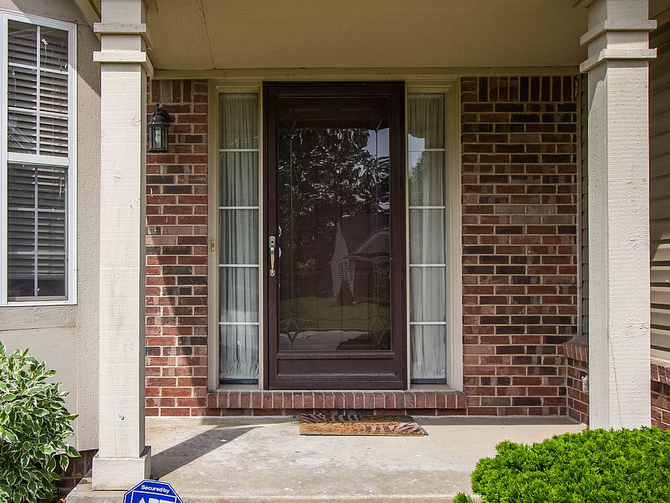 2nd image of 7172 Coral Dr