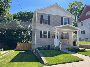 612 Dolbee Ave SE, Grand Rapids, MI 49506