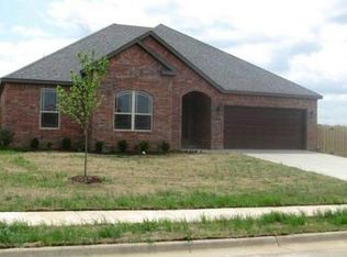 7455 Alivia St, Springdale, AR 72762