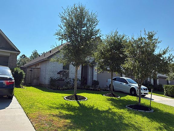 3rd image of 1553 Ancient Oak Ln