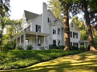 43 N Greenwich Rd, Armonk, NY 10504