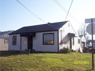 2722 Beulah Rd, Columbus, OH 43211