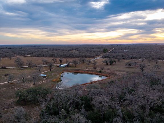 4th image of 104 Longhorn