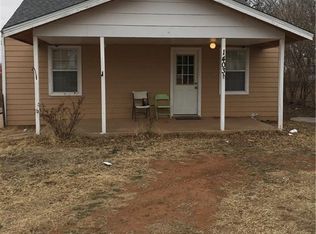 1403 N Broadway St, Sayre, OK 73662