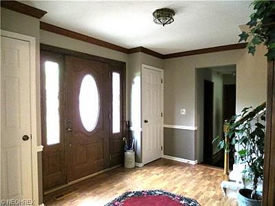 3rd image of 17800 Monterey Pine Dr