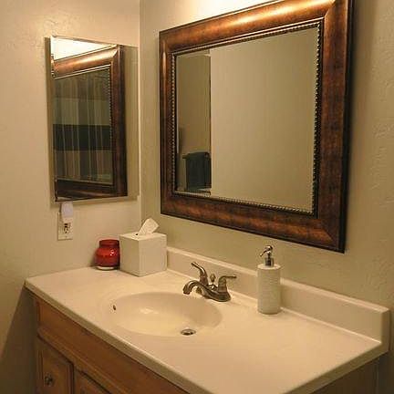 Fully renovated 2nd full bath