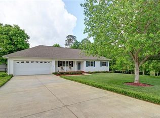 143 Doe Trail Ln, Statesville, NC 28625