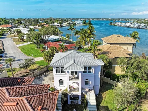 282 Santa Maria St, Venice, FL 34285